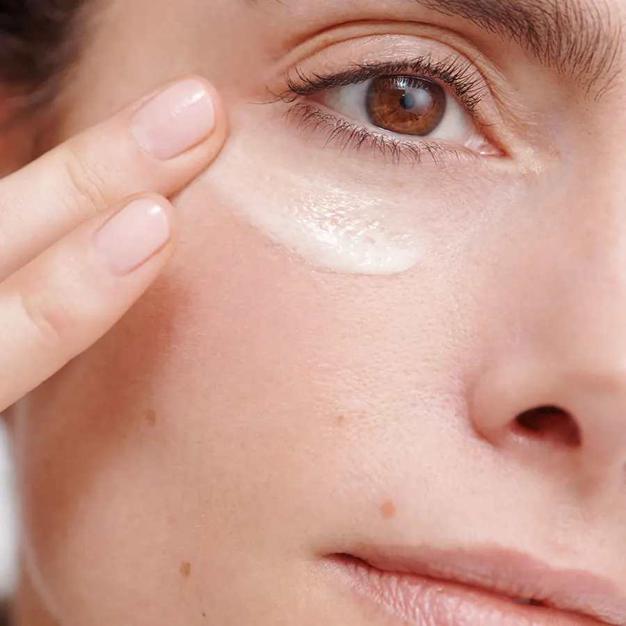 Dr. Hauschka Regeneration Augencreme - Image 3